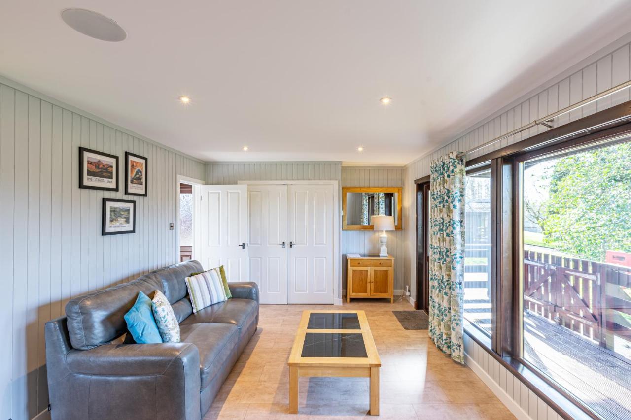 Bluebell Lodge 7 With Hot Tub Newton Stewart Exterior foto